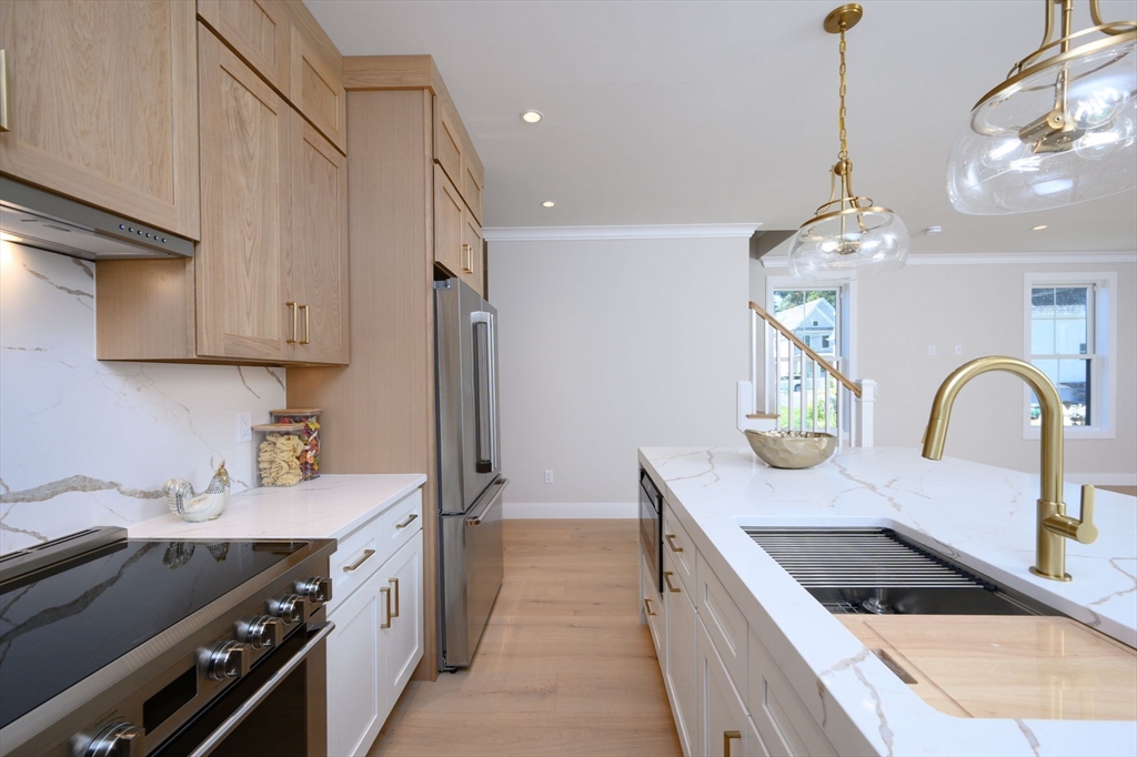 45 Chickatawbut St 2