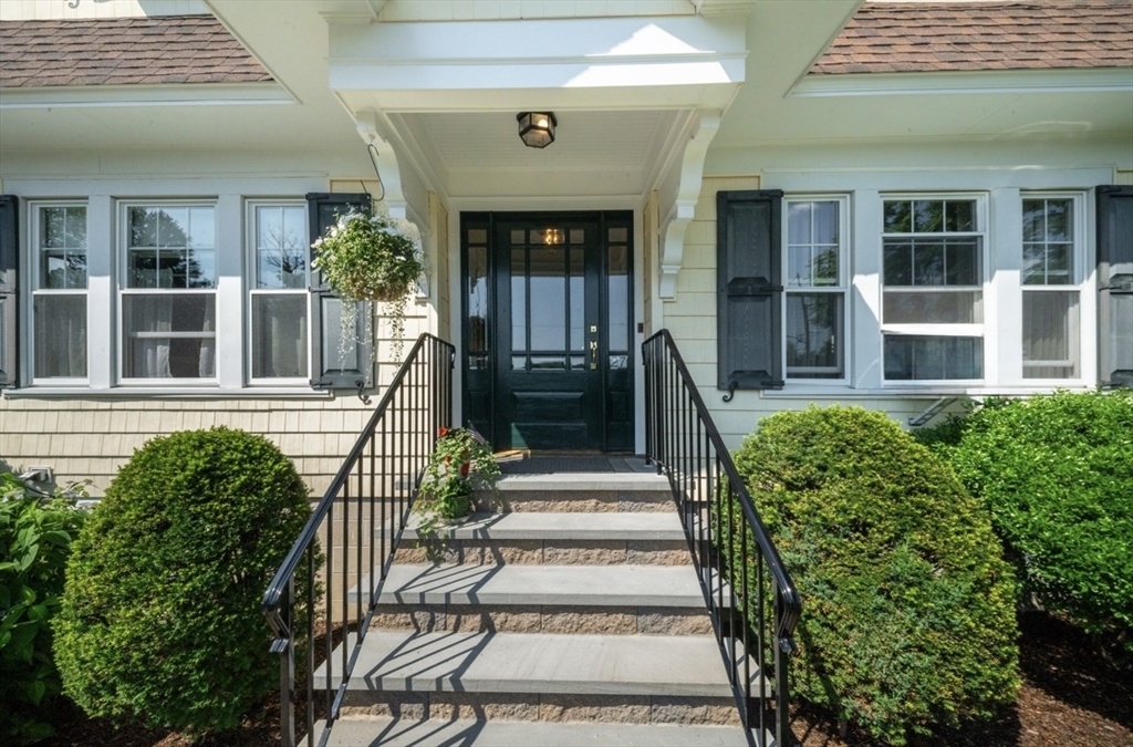 27 Cedarcroft Lane