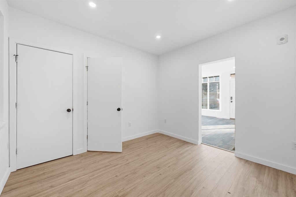 289 Central St, Lowell, MA Photo #23