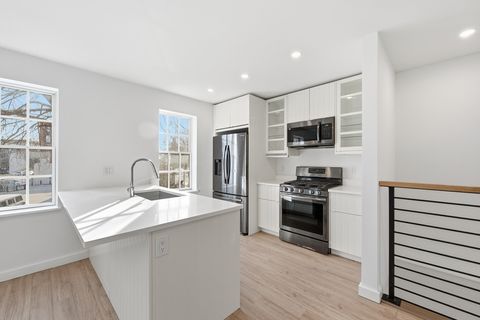 Photo of 289 Central St, Lowell, MA 01852 (MLS # 73492672)