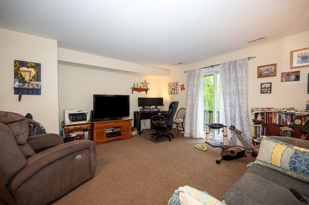44 Maria Ave 104