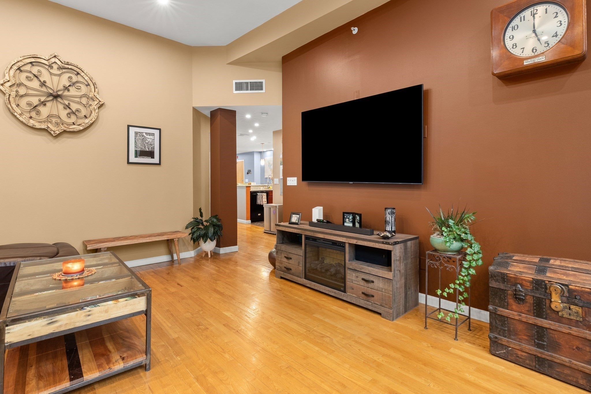 170 Oxford St #201, Lynn, MA, 170 Oxford St #201, Lynn, MA Photo #2