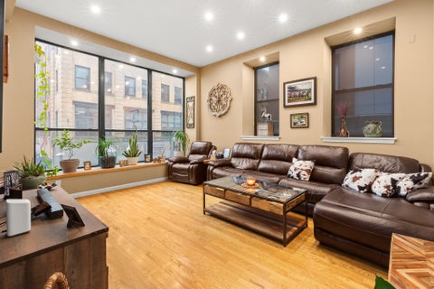 Photo of 170 Oxford St #201, Lynn, MA 01901 (MLS # 73585632)