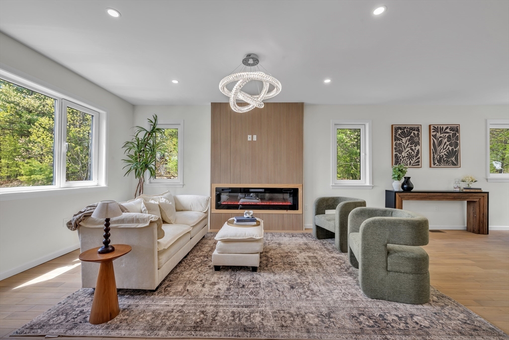 189 Electric Ave A