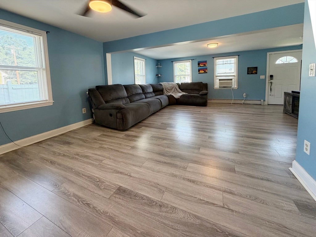 79 Lorchris St, Leominster, MA, 79 Lorchris St, Leominster, MA Photo #14