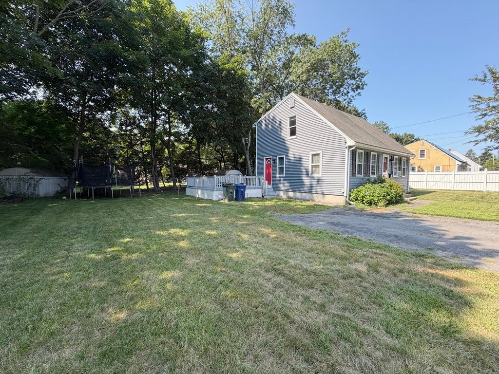 79 Lorchris St, Leominster, MA, 79 Lorchris St, Leominster, MA Photo #25