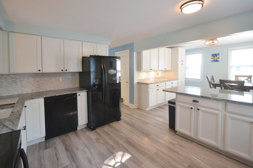 79 Lorchris St, Leominster, MA, 79 Lorchris St, Leominster, MA Photo #6