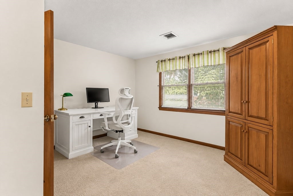 162 Oak St #9, Taunton, MA, 162 Oak St #9, Taunton, MA Photo #18