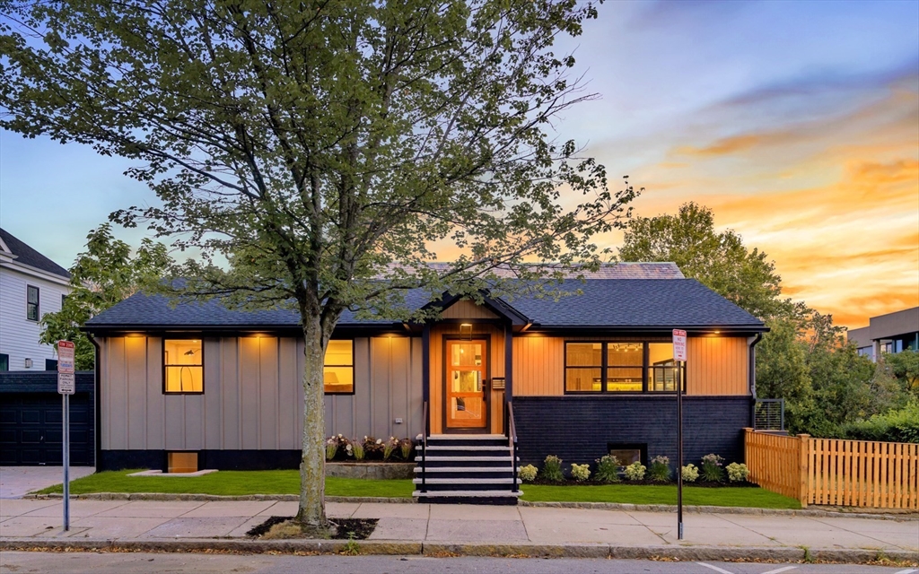 Somerville, Massachusetts 02144, United States, 4 Bedrooms Bedrooms, ,3 BathroomsBathrooms,Residential,Pending,201620 Somerville, Massachusetts 02144, United States, 4 Bedrooms Bedrooms, ,3 BathroomsBathrooms,Residential,Pending,201620