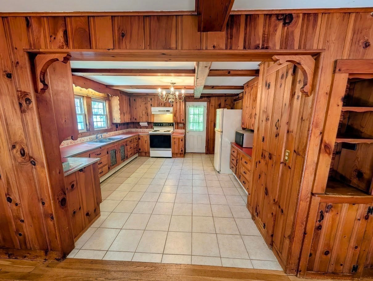 93 Richardson Corner Rd, Charlton, MA, 93 Richardson Corner Rd, Charlton, MA Photo #12