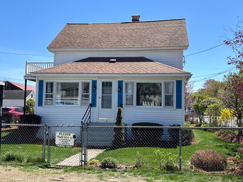 Photo of 4 Central Ave, Northbridge, MA 01534 (MLS # 73510479)