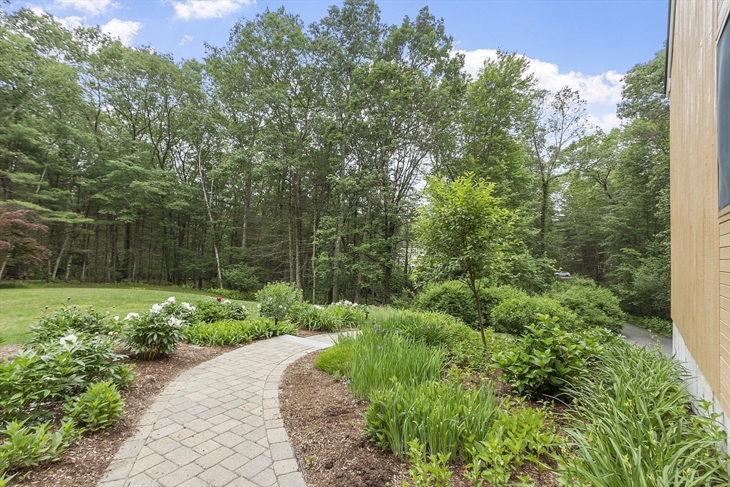 29 Oak Knoll Road