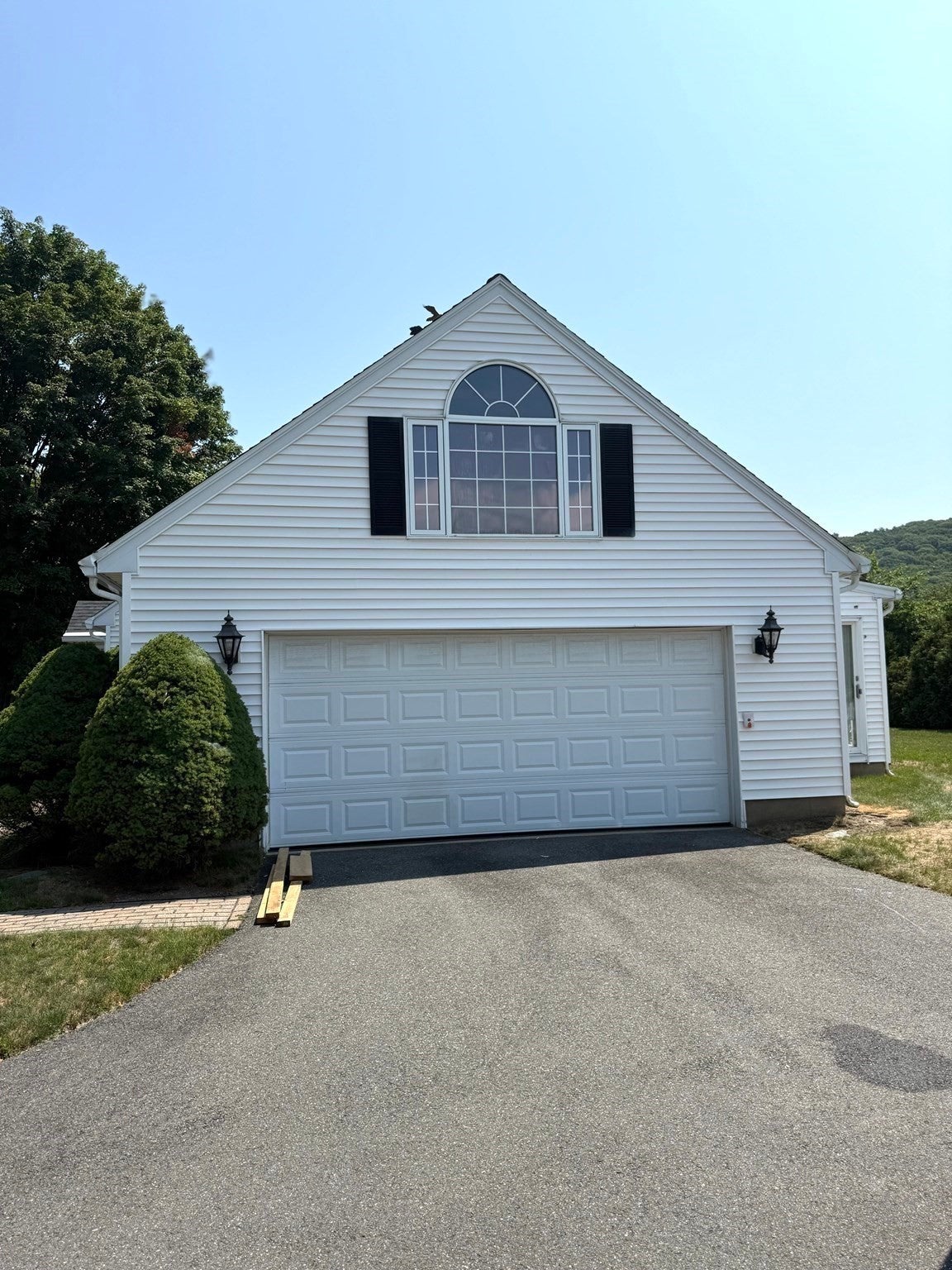 6 Gross Ln, Easthampton, MA, 6 Gross Ln, Easthampton, MA Photo #2