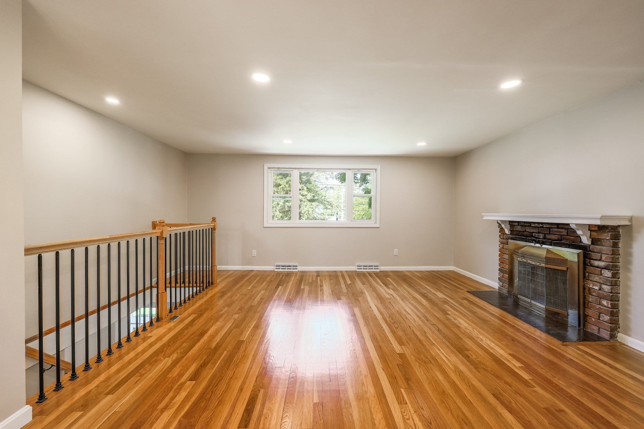 181 E Main St, Westborough, MA, 181 E Main St, Westborough, MA Photo #16