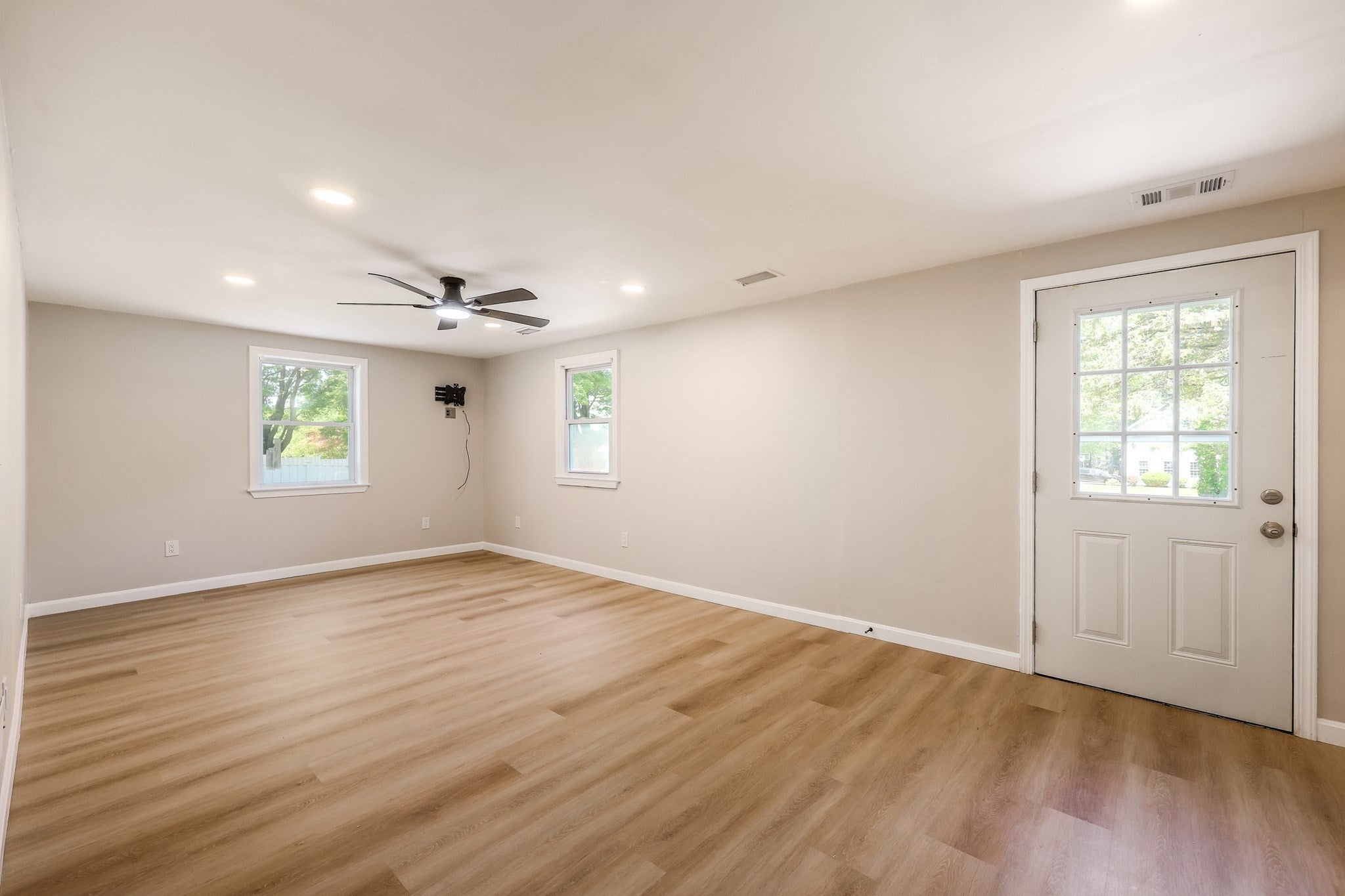181 E Main St, Westborough, MA, 181 E Main St, Westborough, MA Photo #6