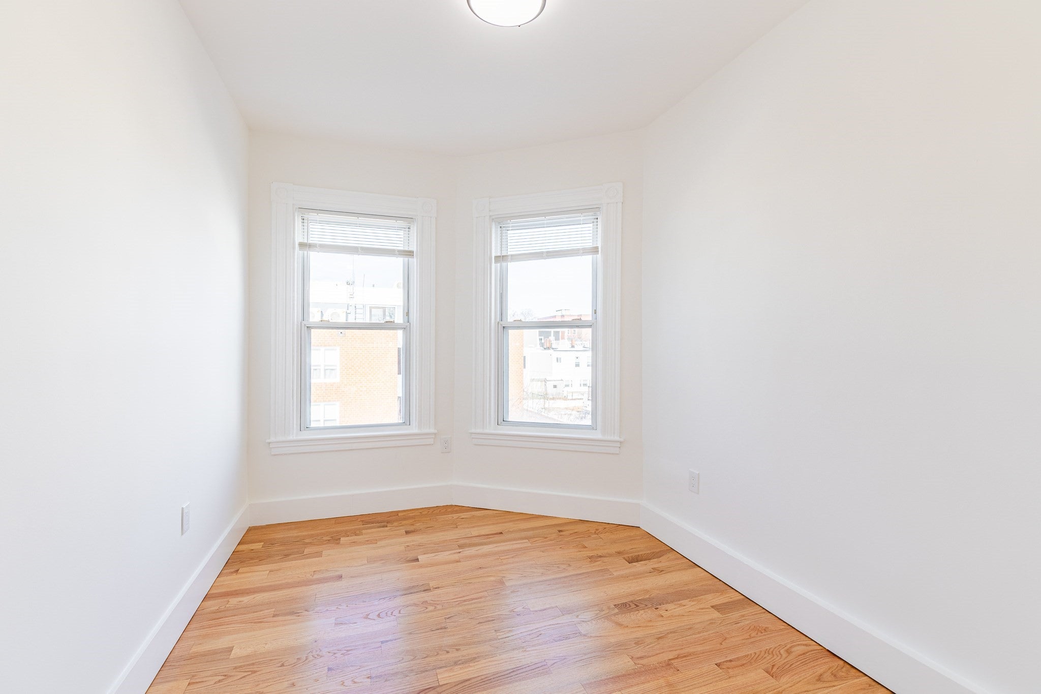 633 E 6th St, Boston, MA, 633 E 6th St, Boston, MA Photo #26