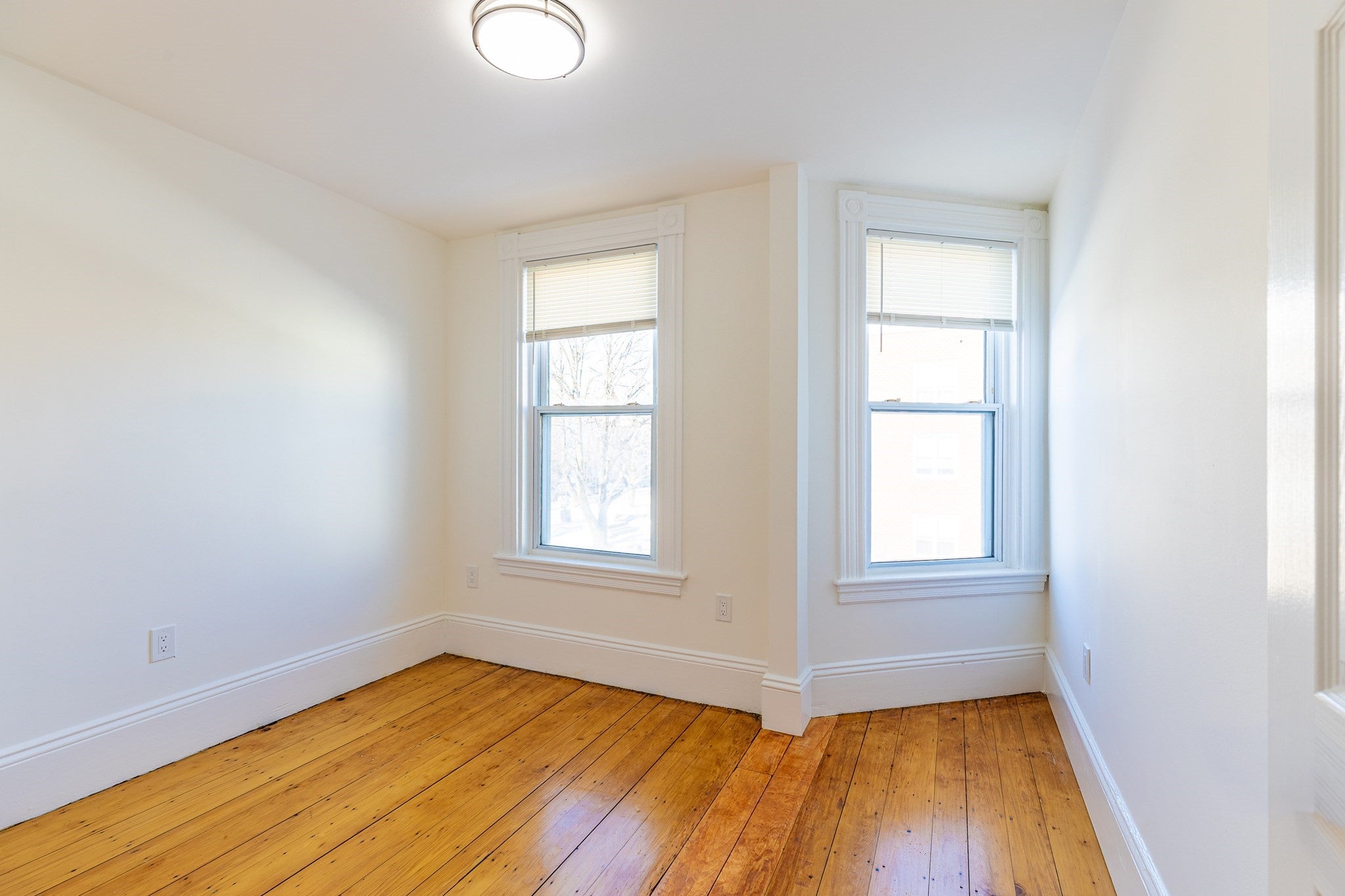 633 E 6th St, Boston, MA, 633 E 6th St, Boston, MA Photo #13