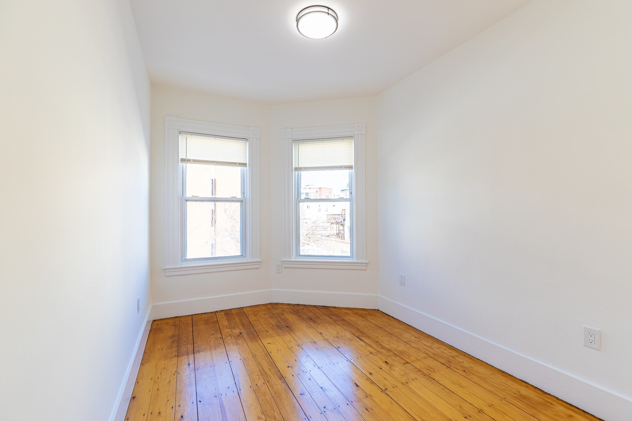 633 E 6th St, Boston, MA, 633 E 6th St, Boston, MA Photo #14