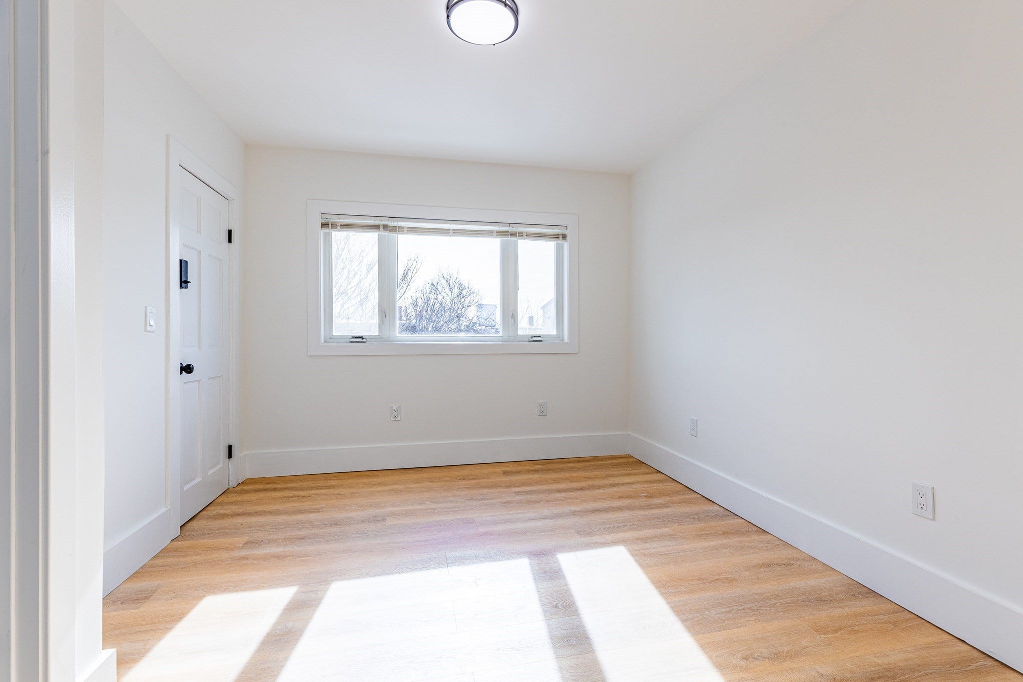 633 E 6th St, Boston, MA, 633 E 6th St, Boston, MA Photo #21