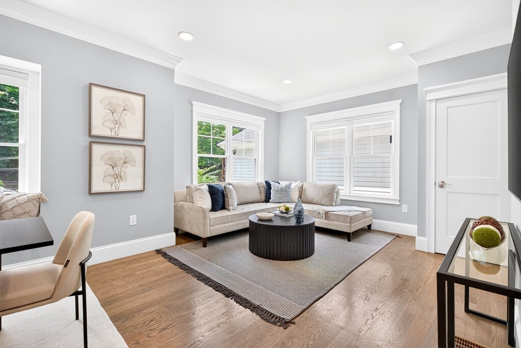 101 Sumner Road 1