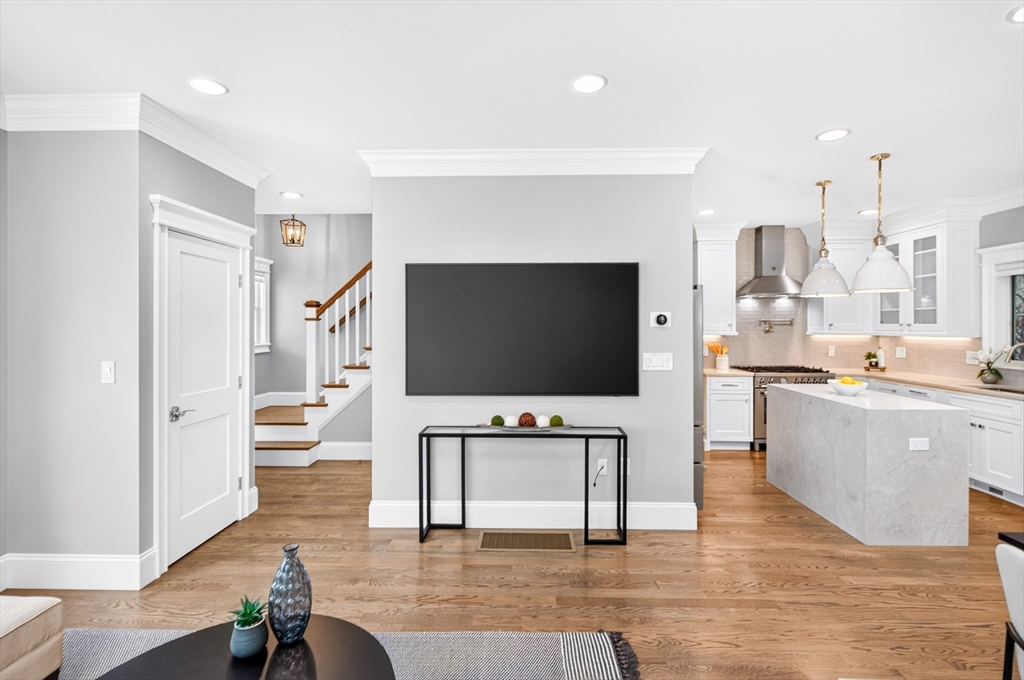 101 Sumner Road 1