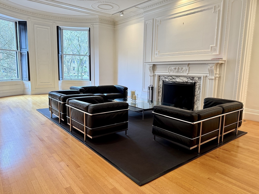 175 Commonwealth Ave B
