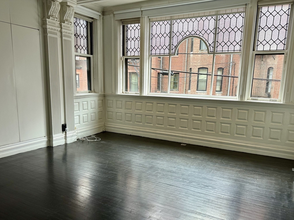 175 Commonwealth Ave B