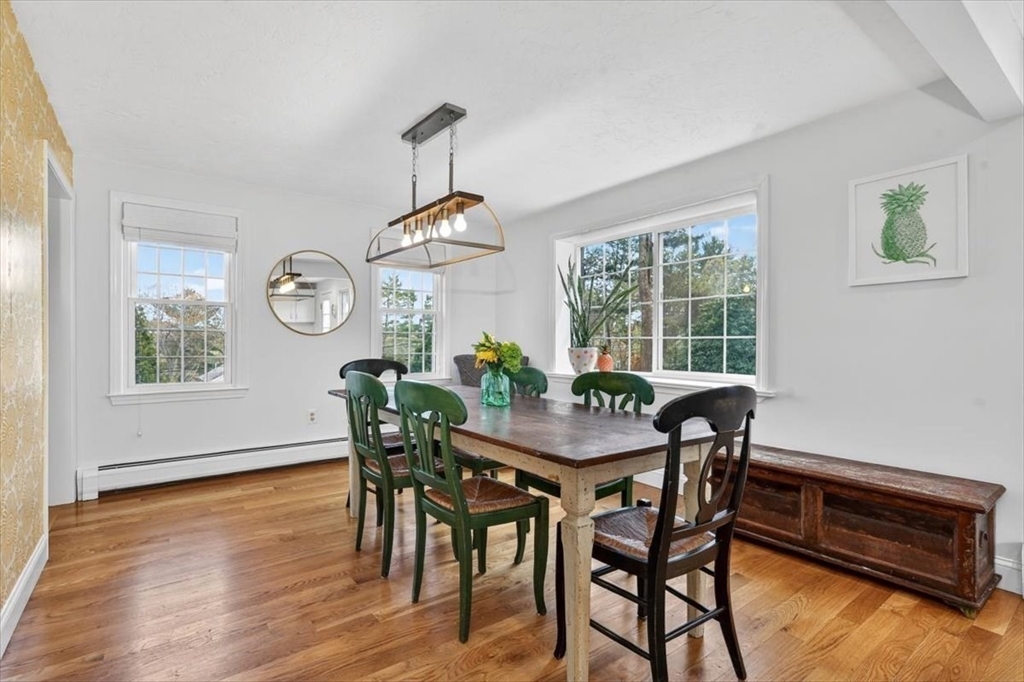60 Oakleaf Dr