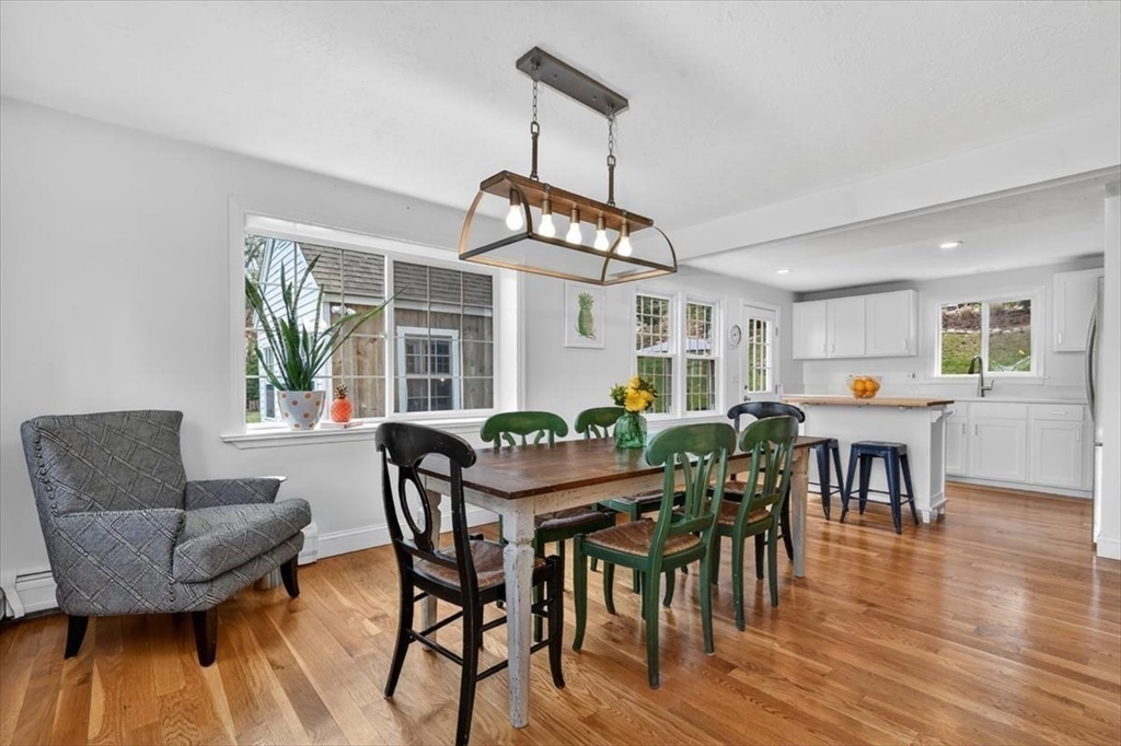 60 Oakleaf Dr