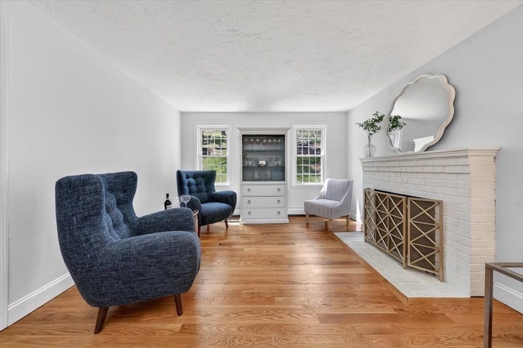60 Oakleaf Dr, Marshfield, MA Photo #7
