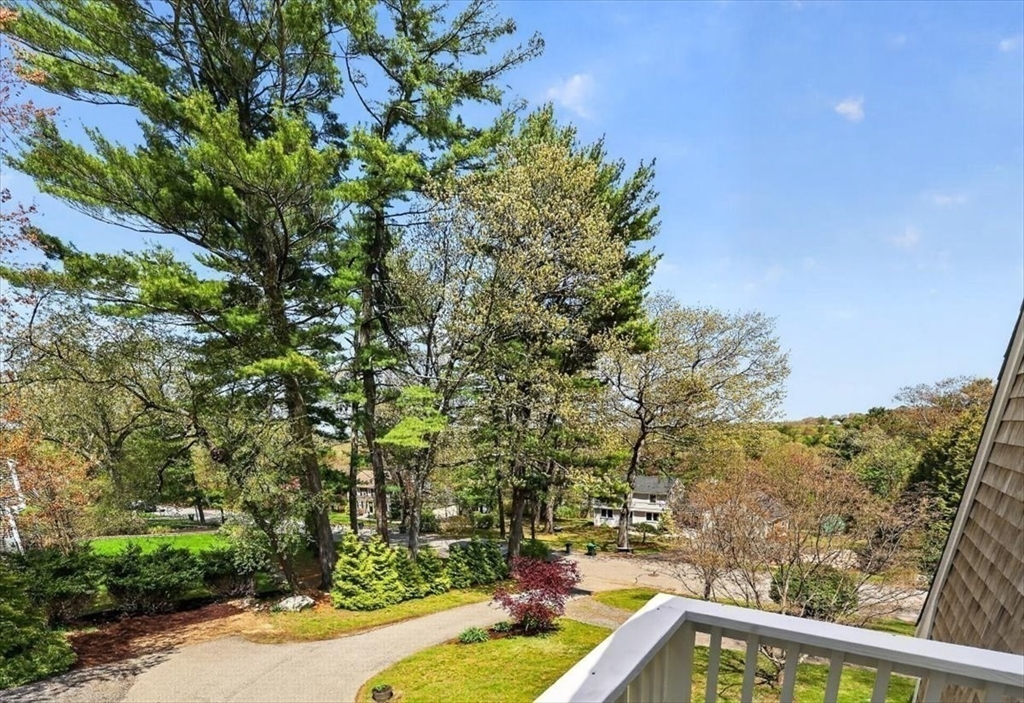 60 Oakleaf Dr, Marshfield, MA Photo #12