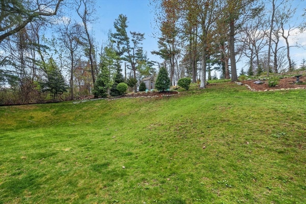 60 Oakleaf Dr, Marshfield, MA Photo #24