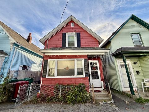 12 L St Lowell MA 01850