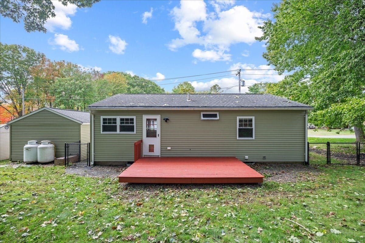 165 Peter Salem Rd, Leicester, MA Photo #21