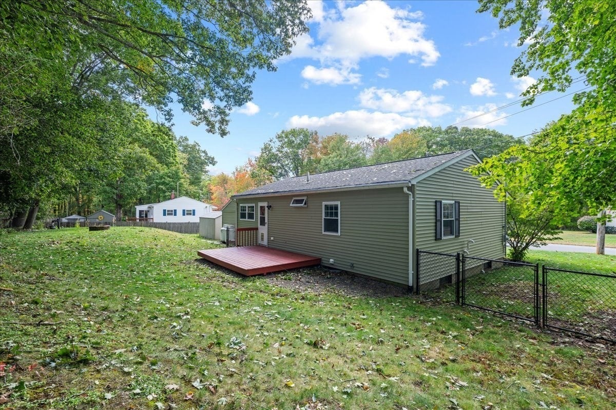 165 Peter Salem Rd, Leicester, MA Photo #19