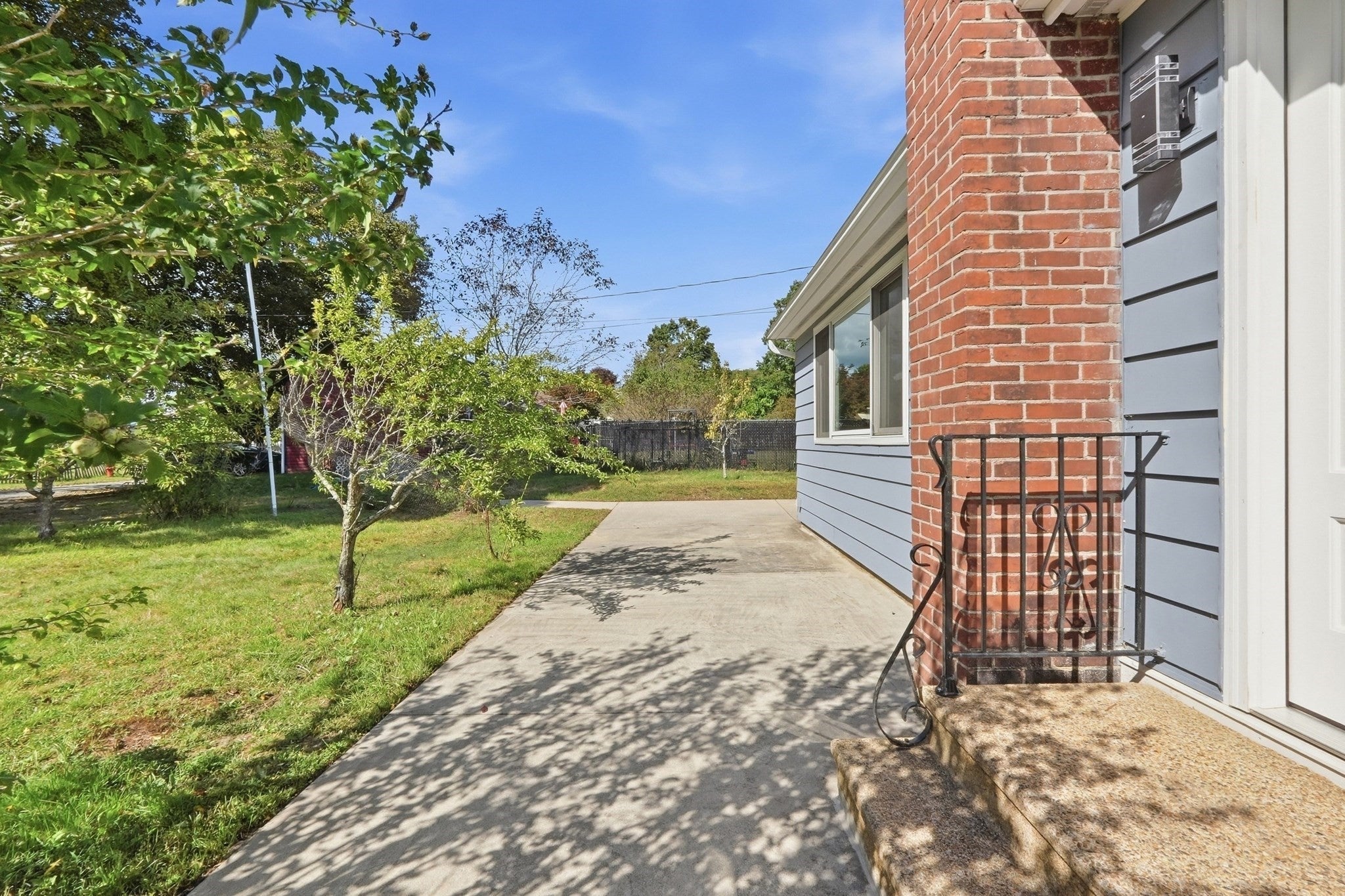 107 South St, East Brookfield, MA Photo #32