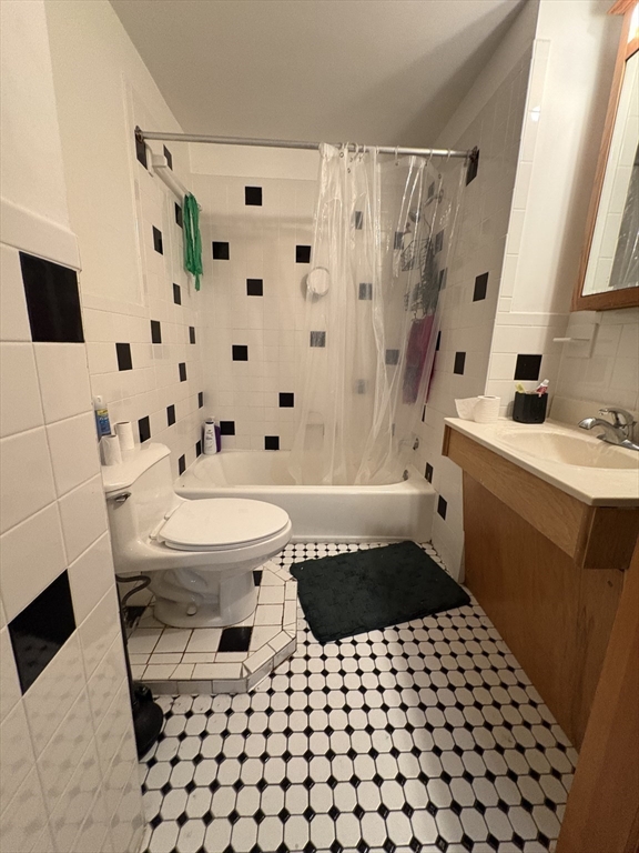 1802 Massachusetts Ave 12