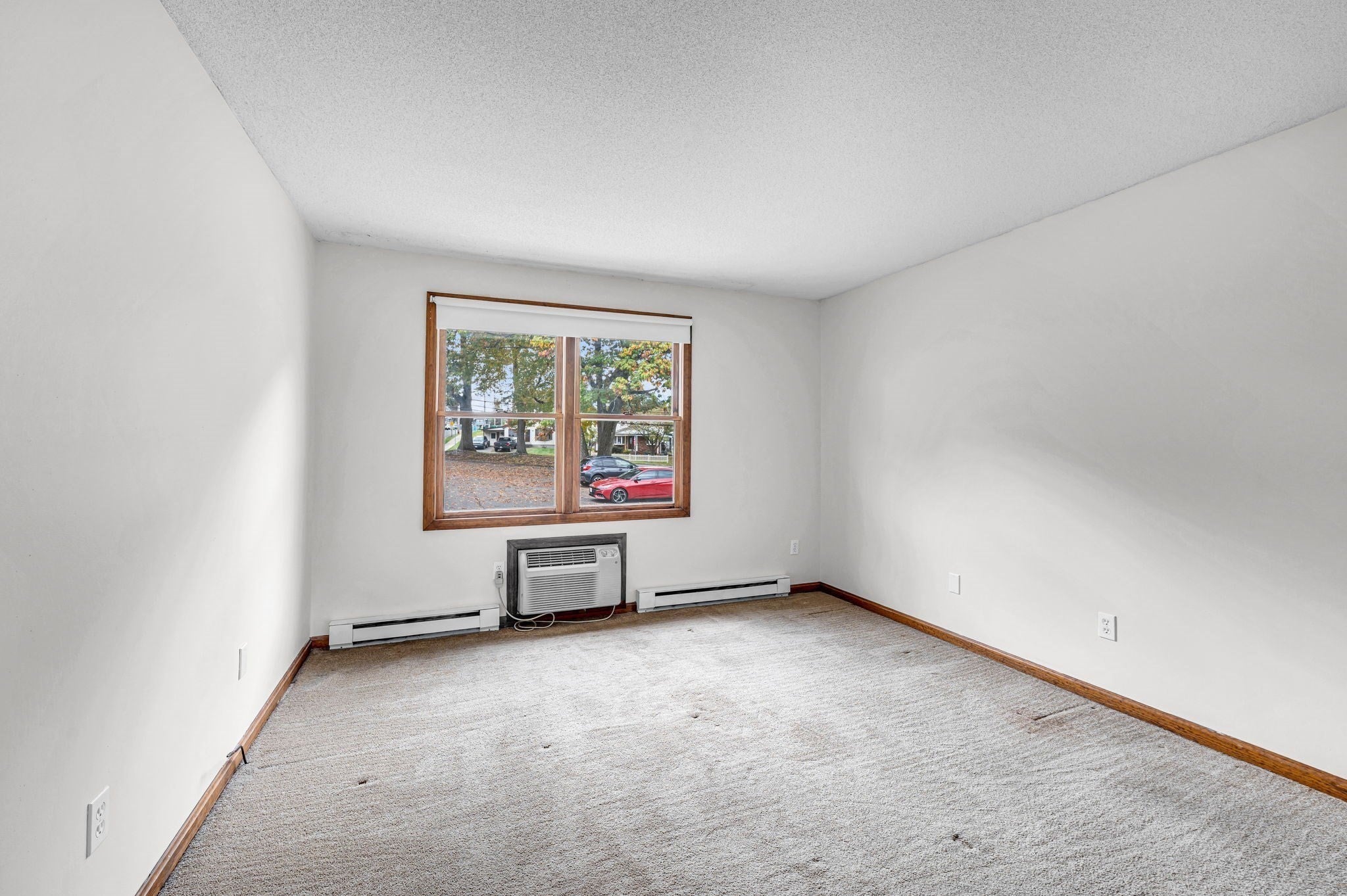 149 Dale St #R, Chicopee, MA, 149 Dale St #R, Chicopee, MA Photo #18