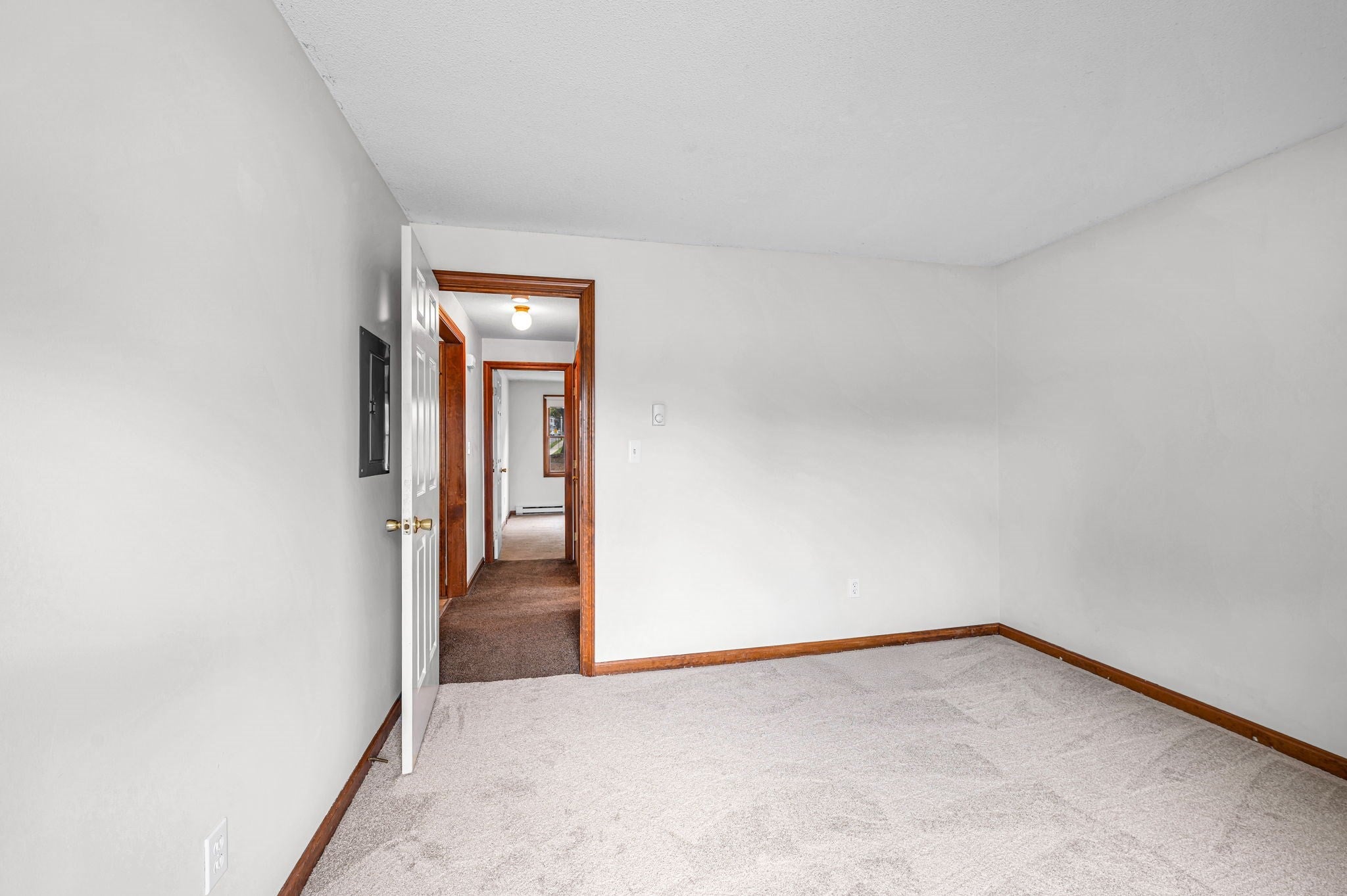 149 Dale St #R, Chicopee, MA, 149 Dale St #R, Chicopee, MA Photo #15