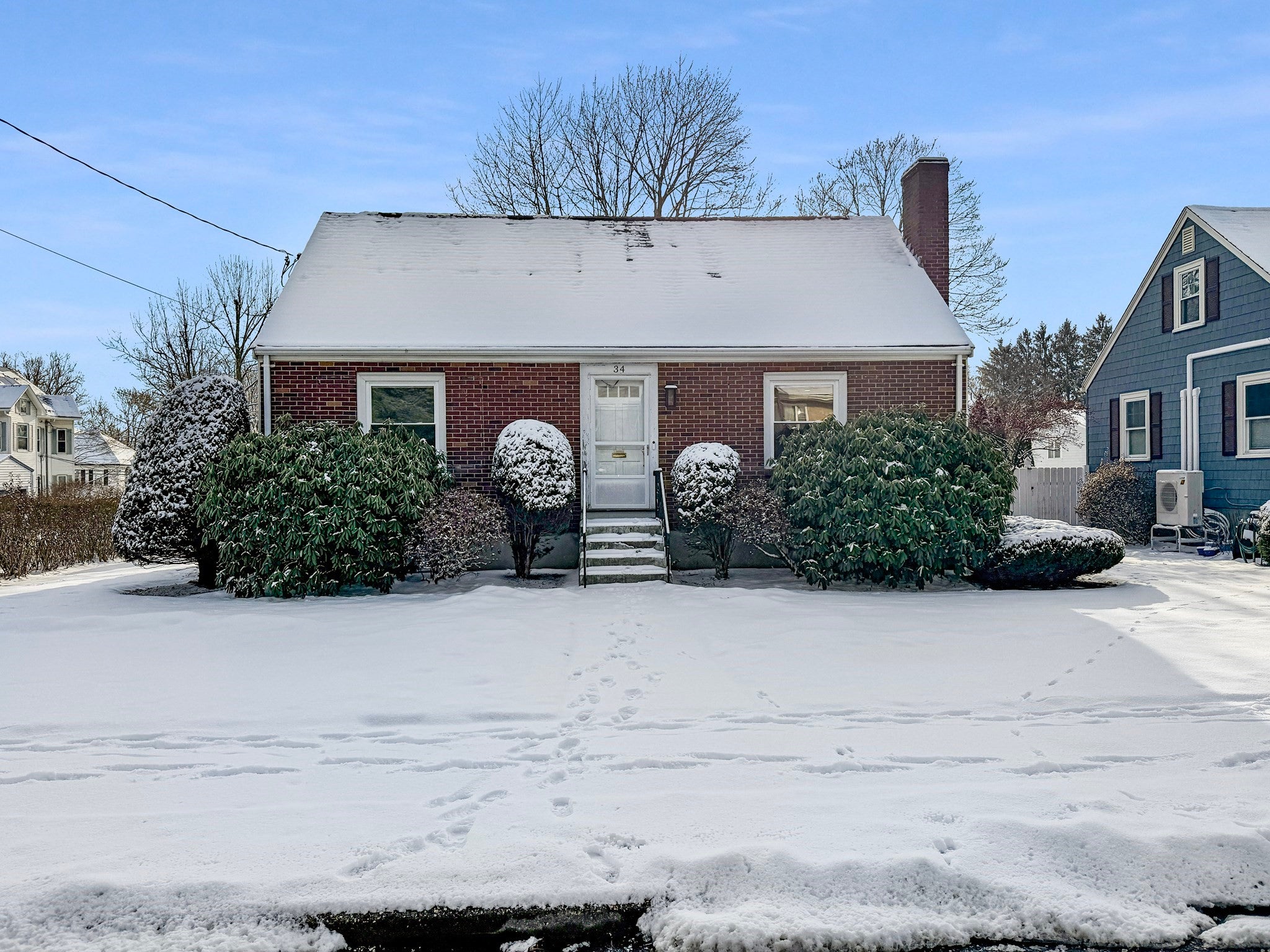 Click for 34 Albert ST #34, Waltham, MA slideshow Click for 34 Albert ST #34, Waltham, MA slideshow