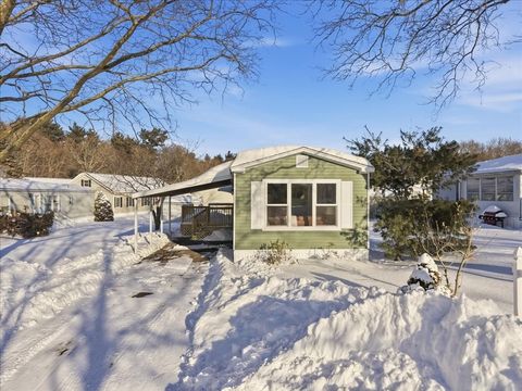 Photo of 9 Valley Forge, Taunton, MA 02780 (MLS # 73472512)