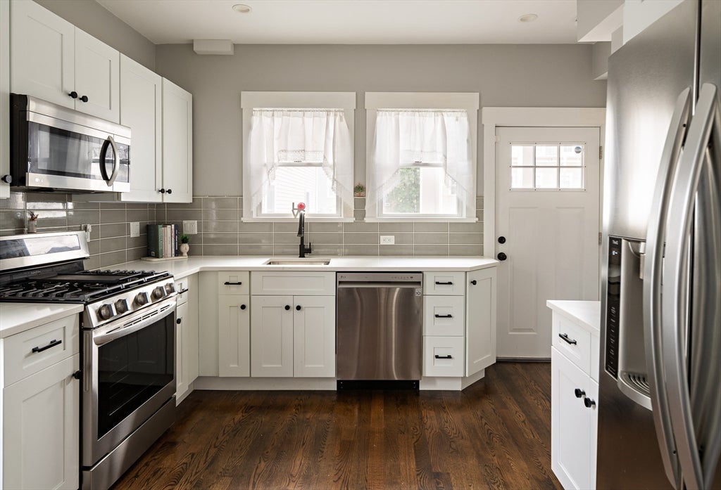 6 Chestnut Ave 1