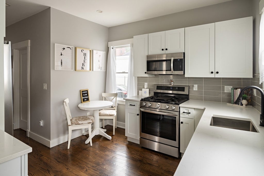 6 Chestnut Ave 1