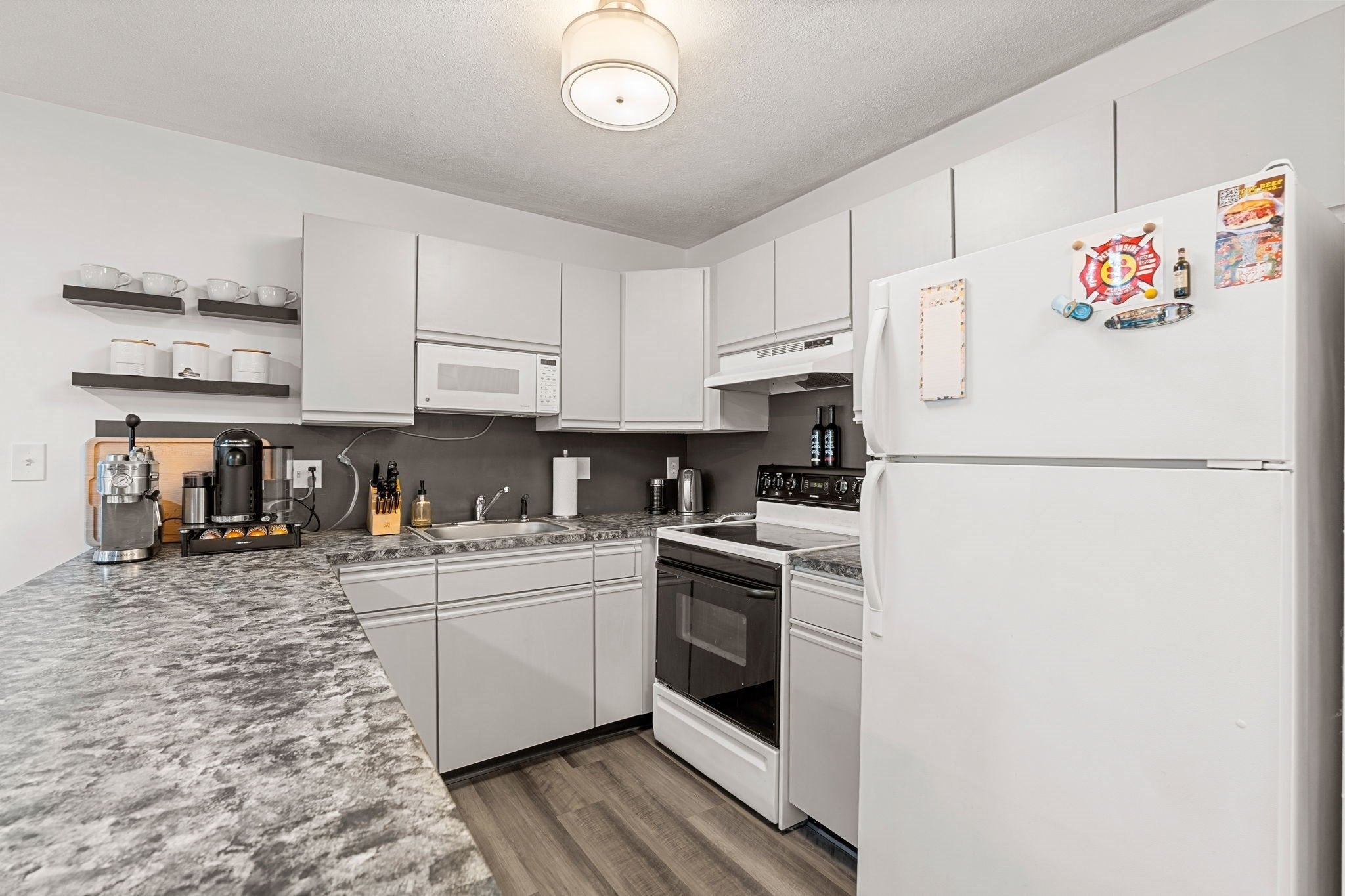 210 Washington St #11, Peabody, MA, 210 Washington St #11, Peabody, MA Photo #12