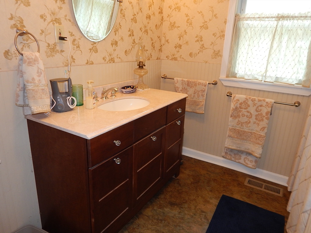17 North Fitzwilliam Rd, Royalston, MA Photo #26