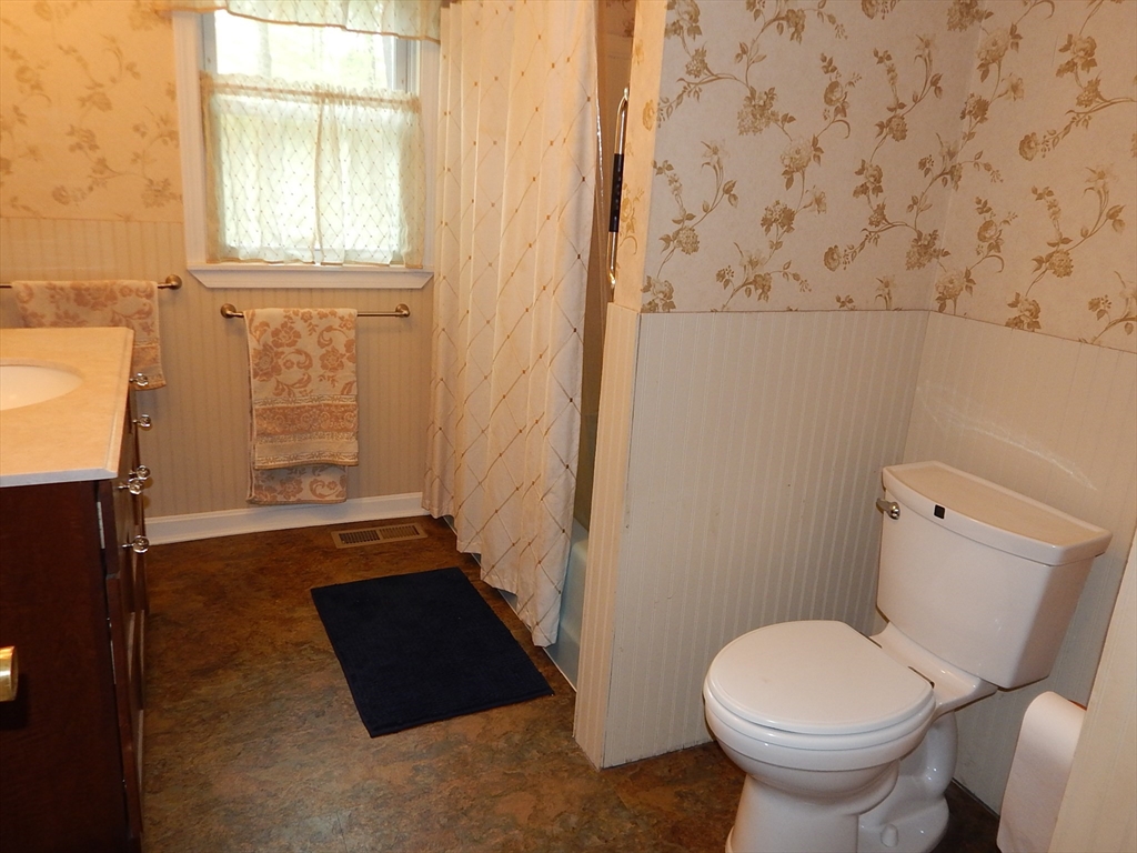 17 North Fitzwilliam Rd, Royalston, MA Photo #27