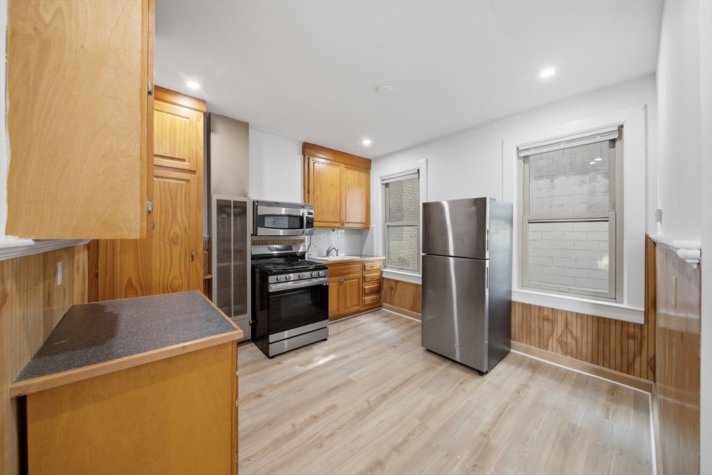 103 London St, Boston, MA Photo #13