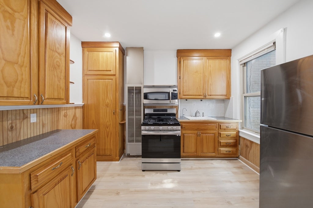 103 London St, Boston, MA Photo #11