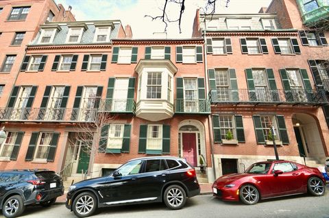 79 Pinckney Boston MA 02114