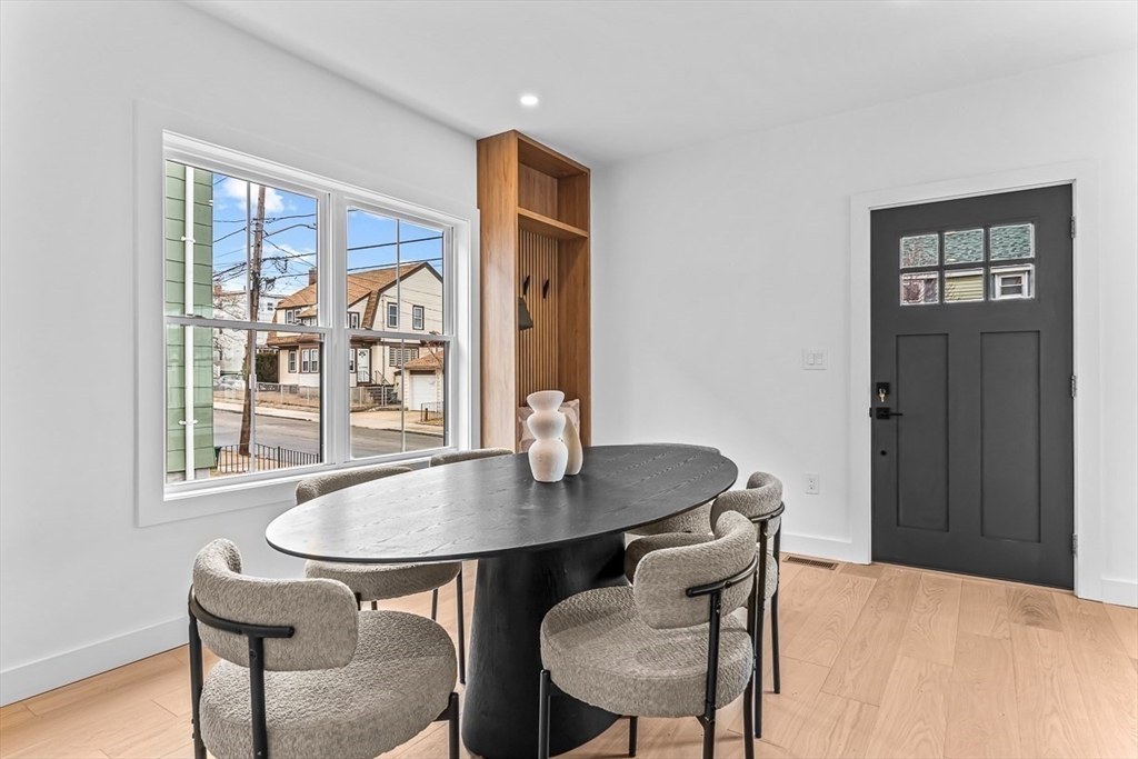 11 Bonner Ave 1